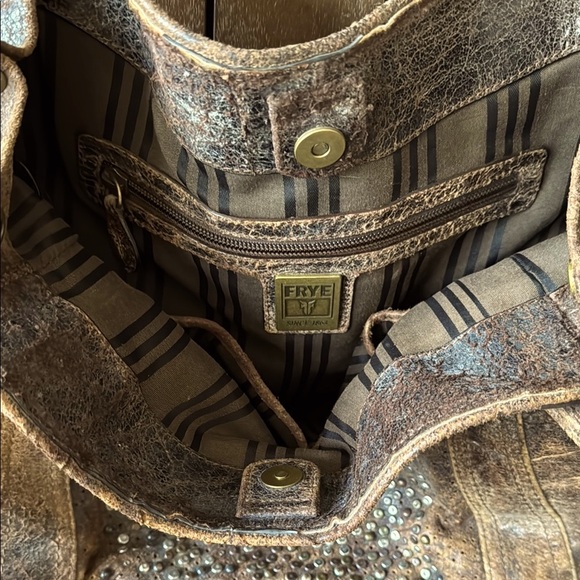 Frye Deborah studded shoulder bag. Distressed leather. 20” x 12” - Picture 7 of 8